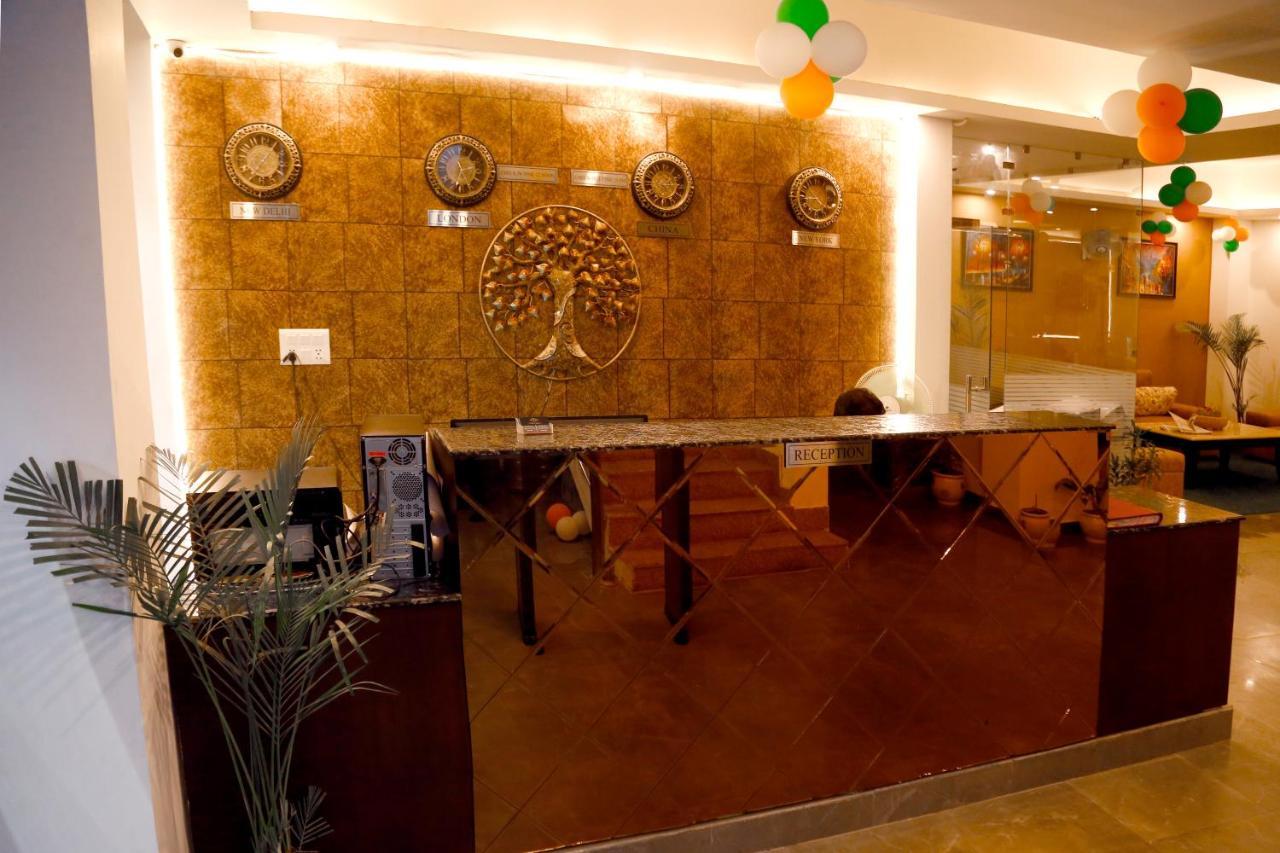 Airport Hotel Tashree Nové Dillí Exteriér fotografie