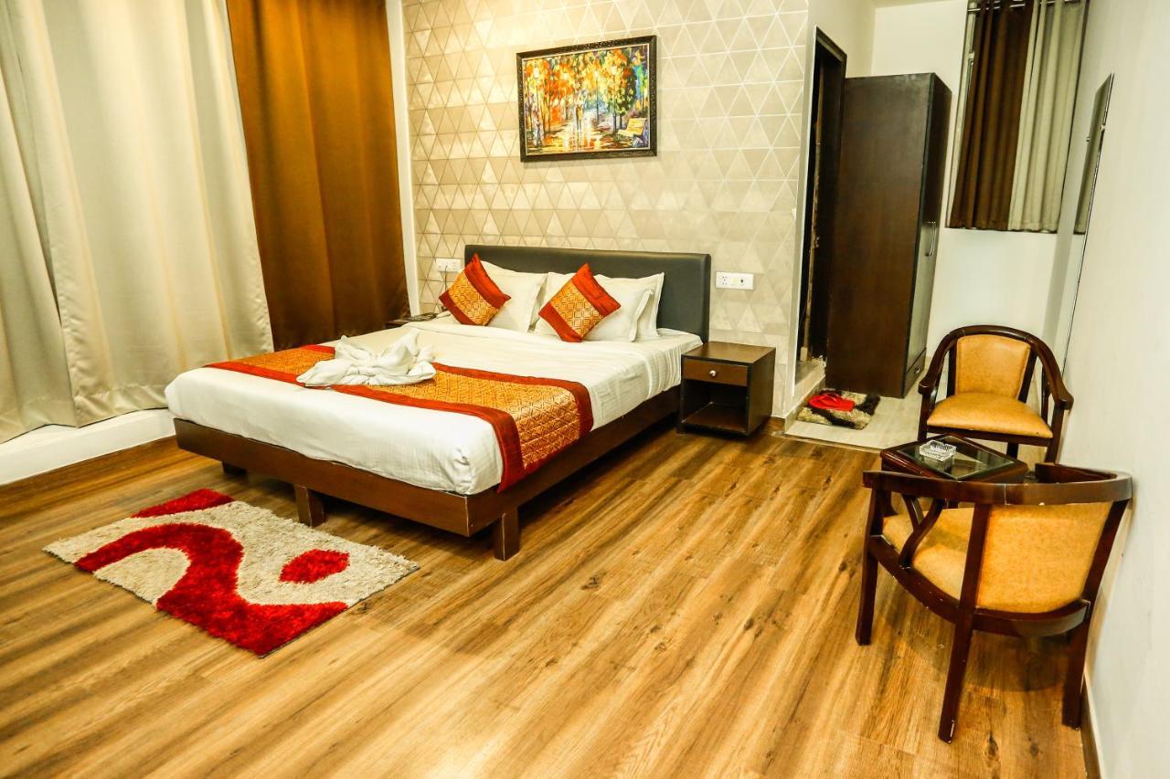 Airport Hotel Tashree Nové Dillí Exteriér fotografie