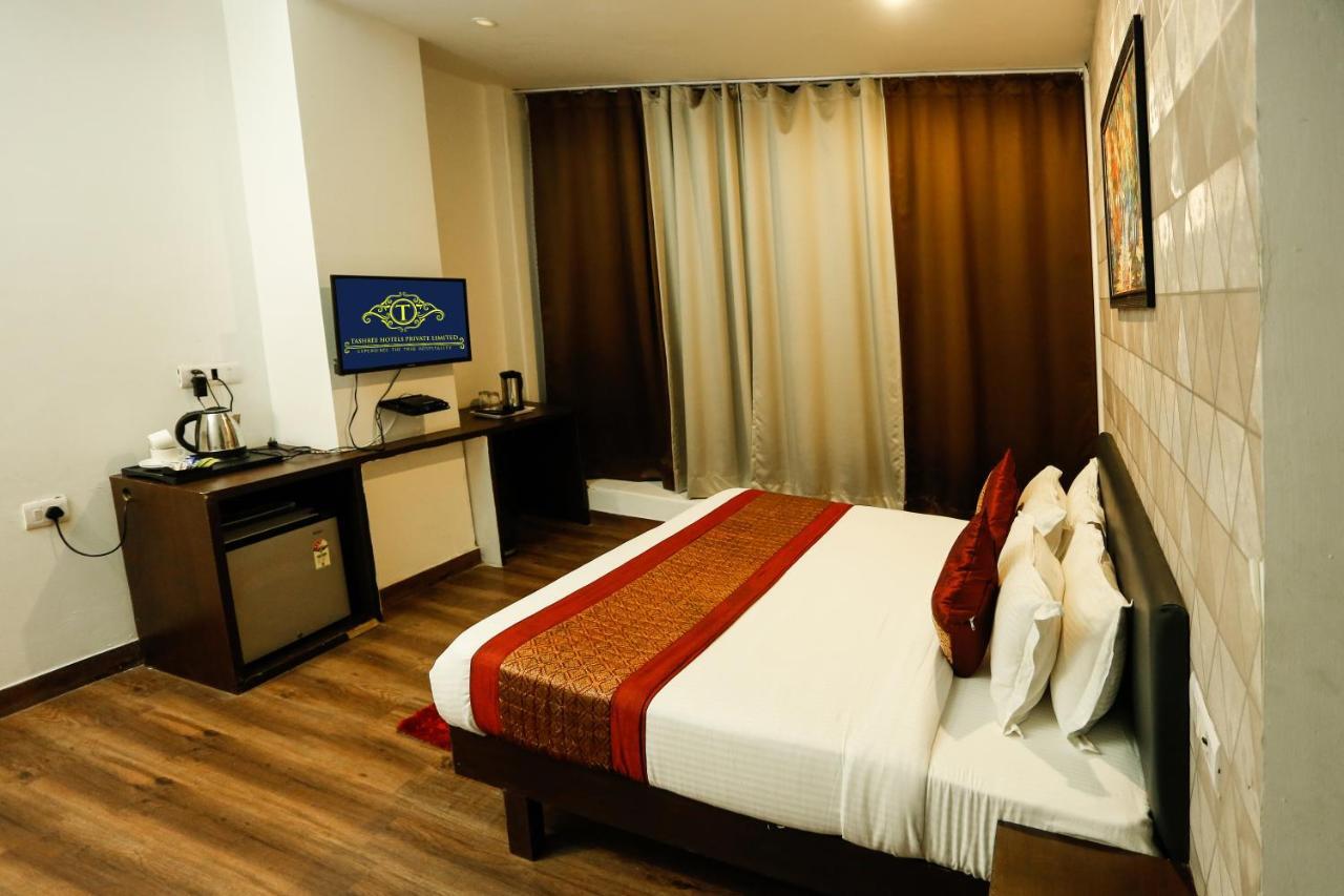 Airport Hotel Tashree Nové Dillí Exteriér fotografie